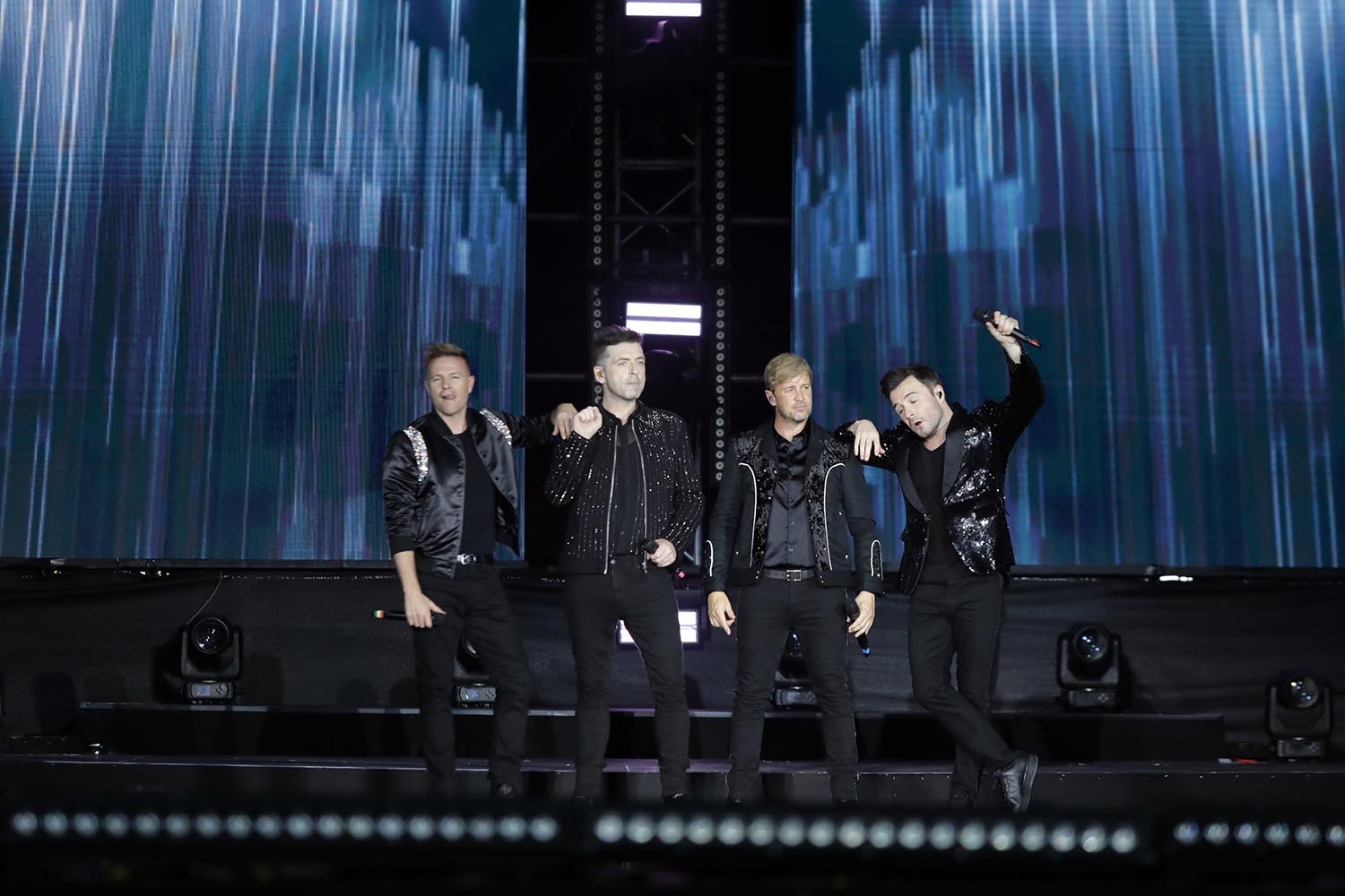 Năm 2023, Westlife trở lại Việt Nam trong chuyến lưu diễn “The Wild Dreams”. Nguồn: Báo Tiền phong